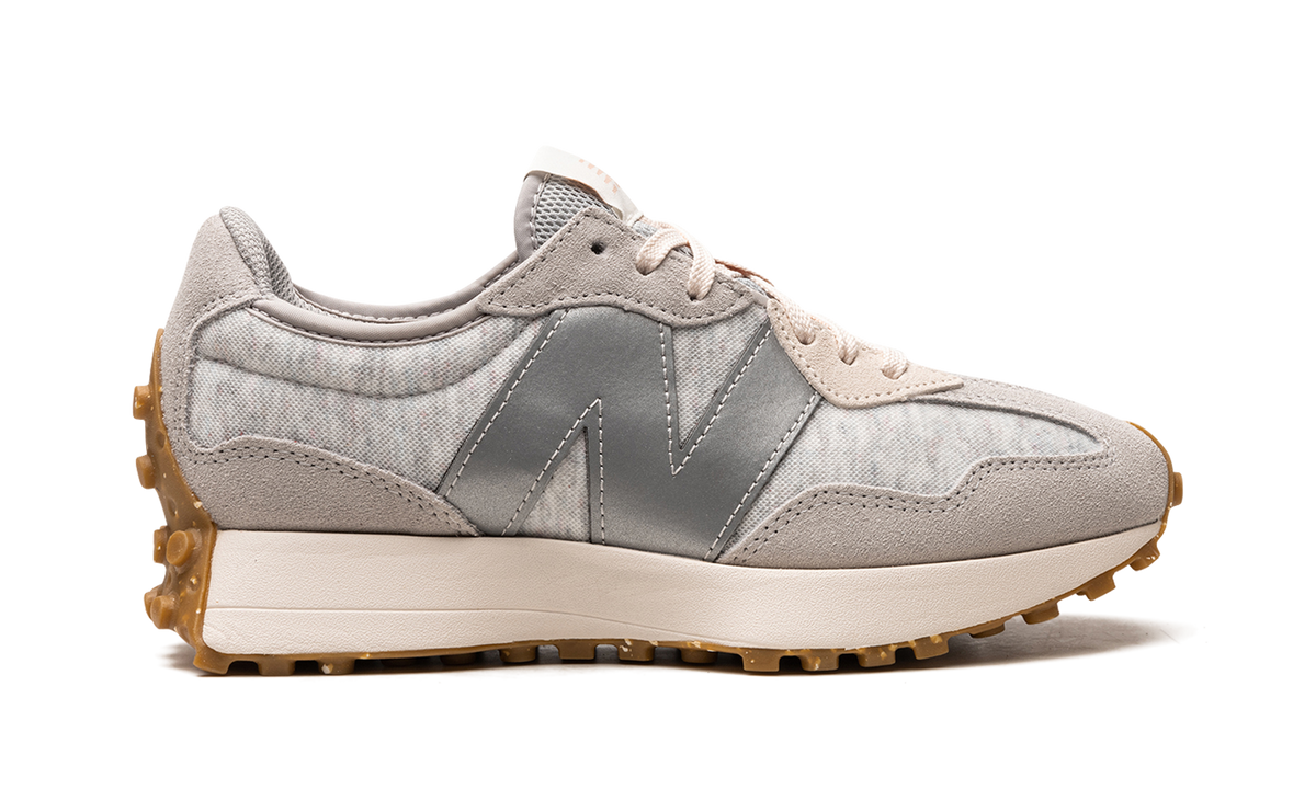 327 WMNS "Rain Cloud Rose Water" WS327WS